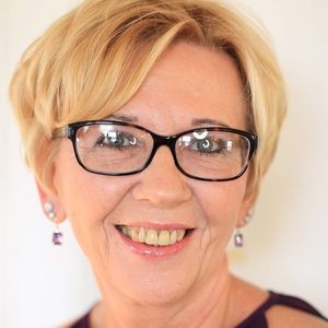 Meet your Posher, Sherry